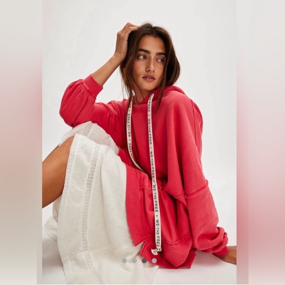 Free People We The Free Hoodie XS in High Risk Red NWT - Picture 5 of 6